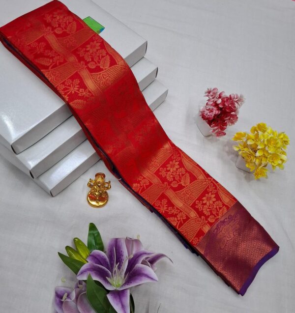 Red Kanjivaram Saree_HT